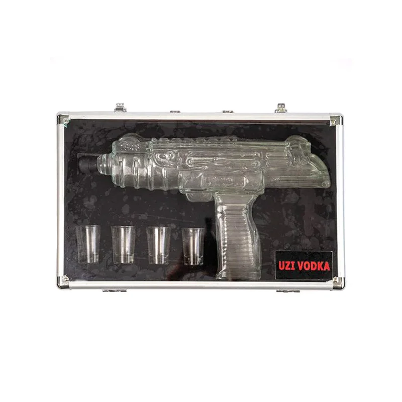 Uzi Vodka Gun + 4 Shot Glasses Briefcase 1L