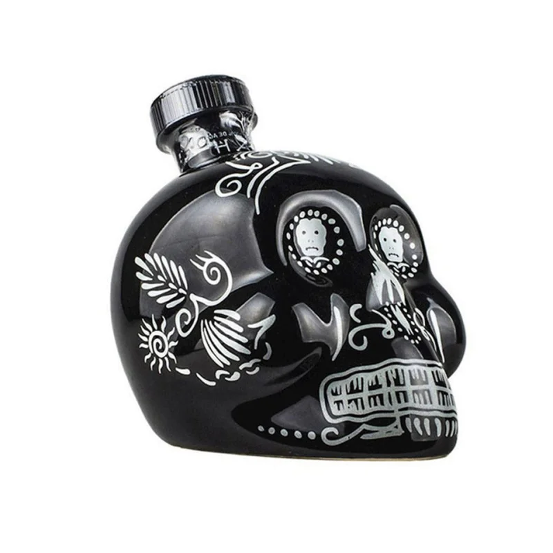KAH Anejo Ceramic Skull Tequila 700mL