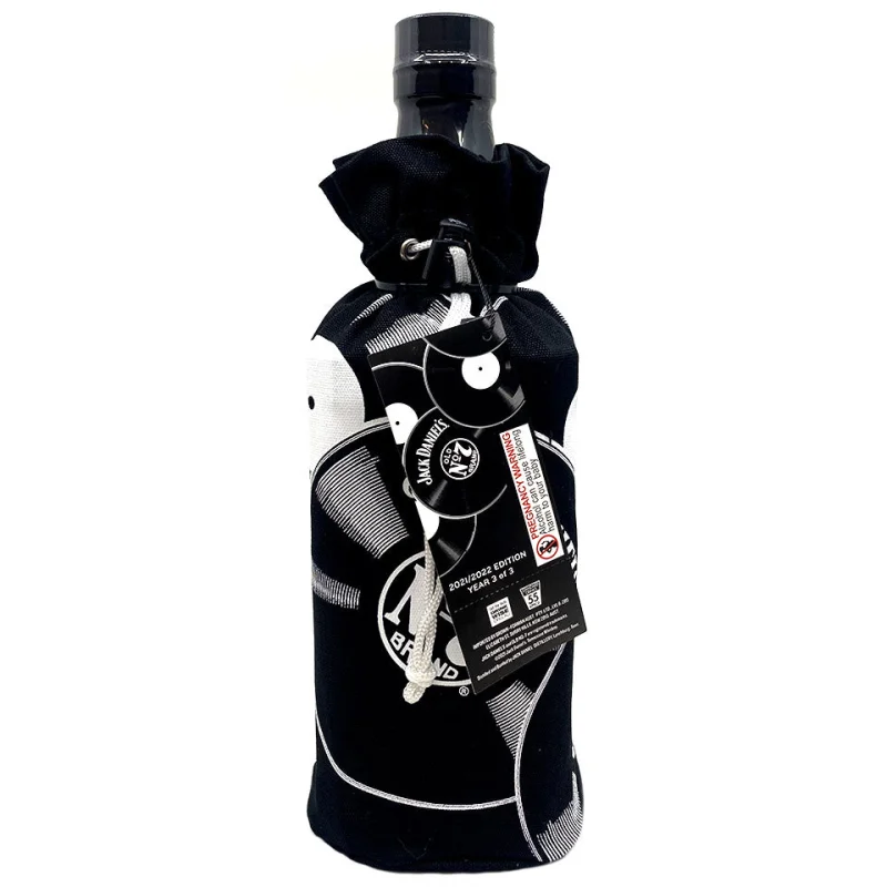 Jack Daniel’s Old No.7 With Cinch Sack Tennessee Whiskey 1.75L